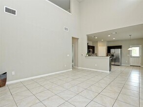 6917 Ranchito Dr in Austin, TX - Foto de edificio - Building Photo