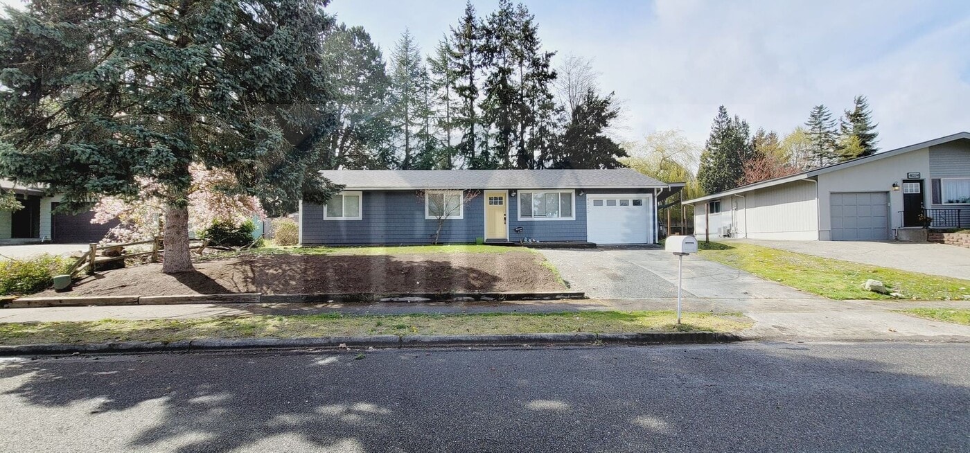 4020 N Winnifred St in Tacoma, WA - Building Photo