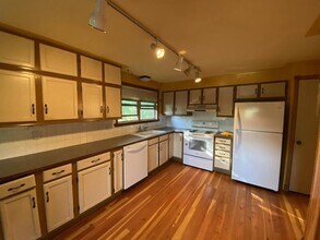 2360 S 60th E in Idaho Falls, ID - Building Photo - Building Photo