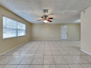 6214 Palmview Ct in Tampa, FL - Foto de edificio - Building Photo