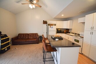 1239 4th Ave SE in Rochester, MN - Building Photo - Building Photo