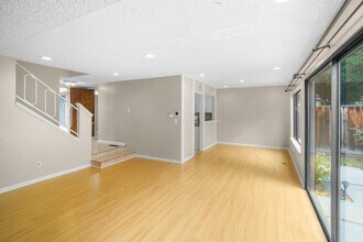 7124 Point Dunes Ct in San Jose, CA - Building Photo - Building Photo