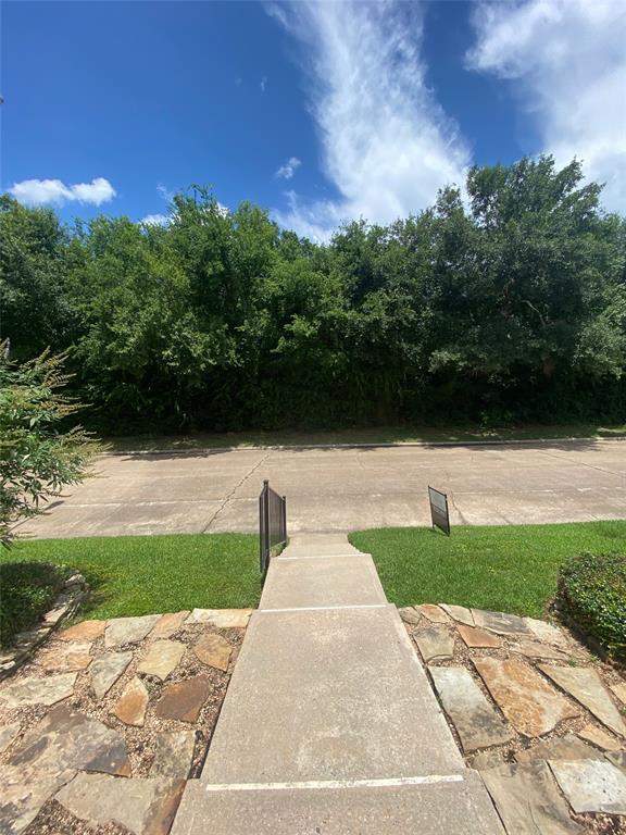 6917 Tournament Dr in Houston, TX - Building Photo - Building Photo