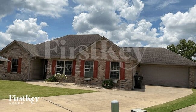 property at 920 Alise Cir