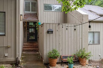 222 Riverview Terrace in Lake Wylie, SC - Building Photo - Building Photo