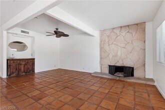 908 Vegas Valley Dr in Las Vegas, NV - Building Photo - Building Photo