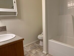 1809 NE 90th Cir in Vancouver, WA - Building Photo - Building Photo