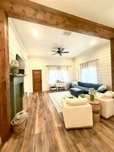 608 N Belknap St in Stephenville, TX - Building Photo - Building Photo