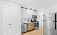 620 Lenox Ave in New York, NY - Building Photo - Building Photo