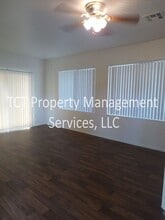 1544 S Owl Dr in Gilbert, AZ - Building Photo - Building Photo