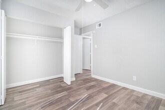 The Howard in San Antonio, TX - Foto de edificio - Building Photo