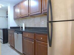 36 Delle Ave in Boston, MA - Foto de edificio - Building Photo