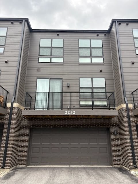 2232 Venture Dr in Schaumburg, IL - Building Photo - Building Photo