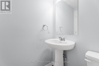 536 Culdaff Rd in Ottawa, ON - Building Photo - Building Photo