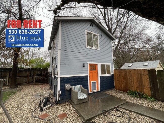 property at 631 Oak Lawn Ave