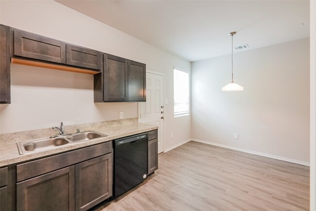 21618 Mamba Wy in Houston, TX - Building Photo - Building Photo