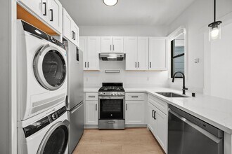 1450 Castro St in San Francisco, CA - Building Photo - Building Photo