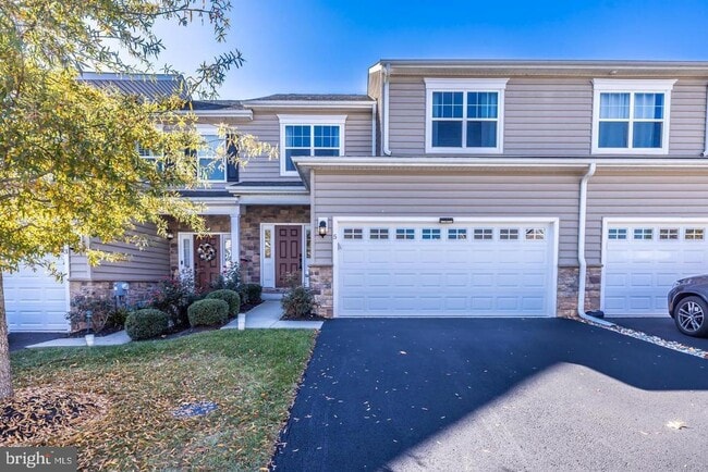 property at 5 Aubrey Ct