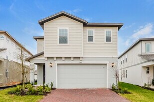 2416 Gold Dust Dr in Minneola, FL - Building Photo