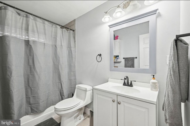 1011 Duvall Hwy in Pasadena, MD - Building Photo - Building Photo