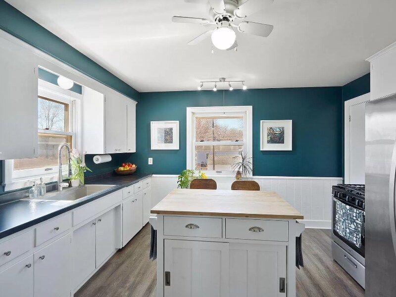 5536 S 28th Ave in Minneapolis, MN - Building Photo