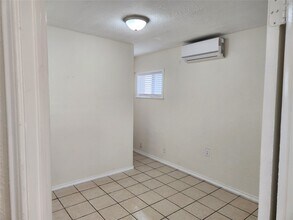 1803 Church St in Galveston, TX - Building Photo - Building Photo