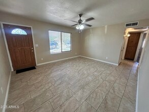 523 N Los Feliz Dr in Chandler, AZ - Building Photo - Building Photo