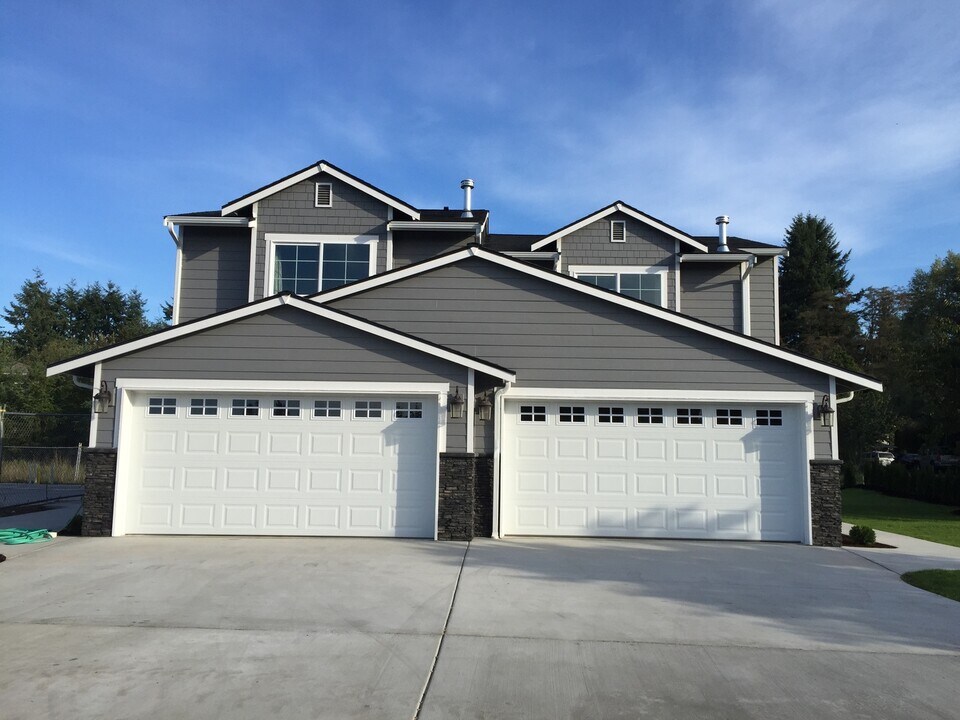 511 Portage St in Arlington, WA - Building Photo