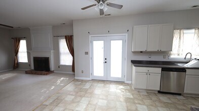 210 Newberry Ln in Durham, NC - Building Photo - Building Photo