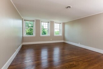 394 Riverway in Boston, MA - Building Photo - Building Photo