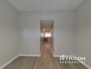 4003 Mist Flower Dr in Converse, TX - Building Photo - Building Photo