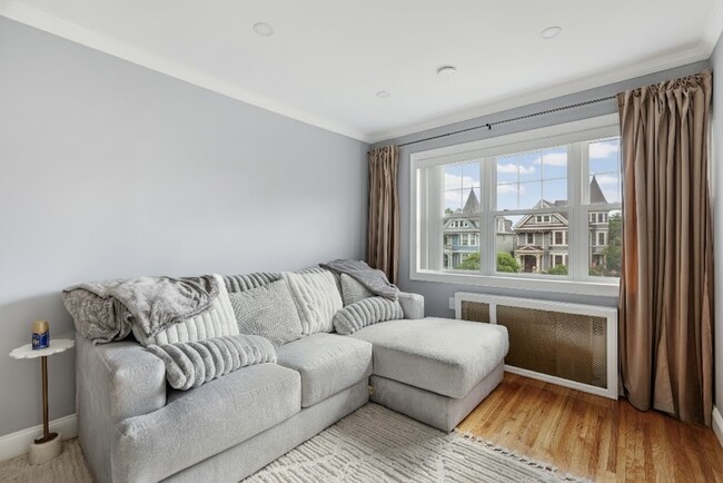 6312 Beach Channel Dr, Unit Arverne Oasis - Top Floor