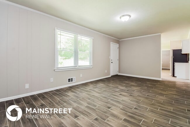 1277 Scenic Way SW in Lilburn, GA - Building Photo - Building Photo