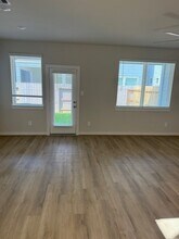 547 Avisa Dr in Kemah, TX - Building Photo - Building Photo