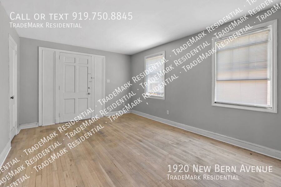 1920 New Bern Ave in Raleigh, NC - Foto de edificio