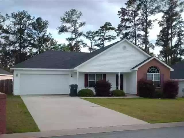 300 Cleese Ct in Bonaire, GA - Building Photo - Building Photo