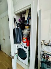 Stunning 1 bedroom with private balcony, DW, Microwave & Laundry hookup, Unit 305 in Bronx, NY - Foto de edificio - Building Photo