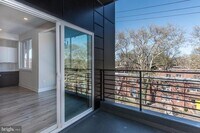 2710 Ridge Ave photo'