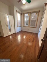 2047 E Cambria St in Philadelphia, PA - Building Photo - Building Photo