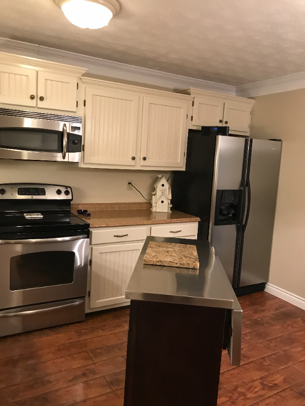 516 Lakeside Dock Dr in Kingsport, TN - Building Photo - Building Photo