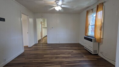 2069 Holly St in Eureka, CA - Building Photo - Building Photo