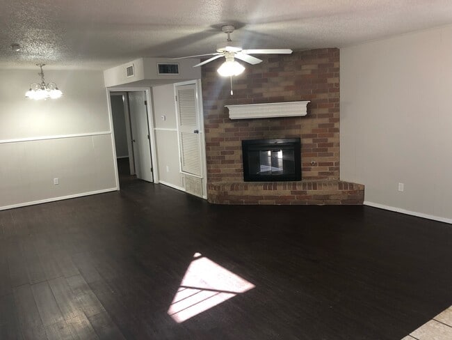 4310 52nd St in Lubbock, TX - Building Photo - Building Photo