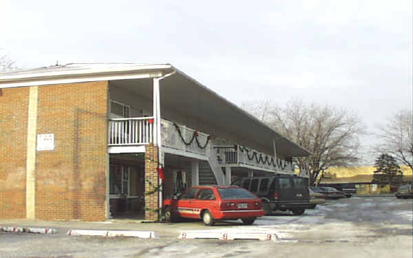 6024-6026 Lenzi Ave in Hodgkins, IL - Building Photo - Building Photo