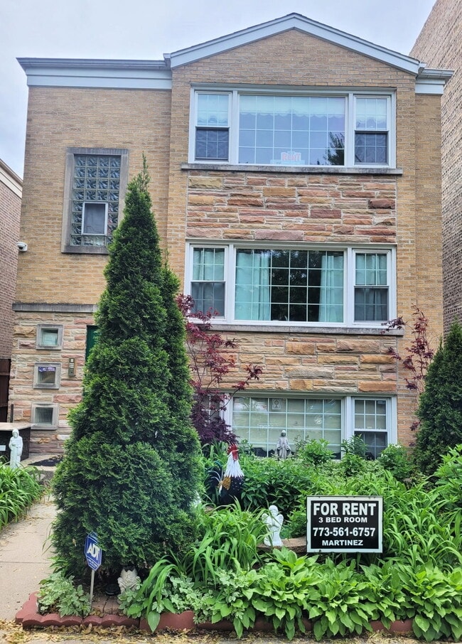 5534 N Campbell Ave, Unit 1 in Chicago, IL - Building Photo - Building Photo