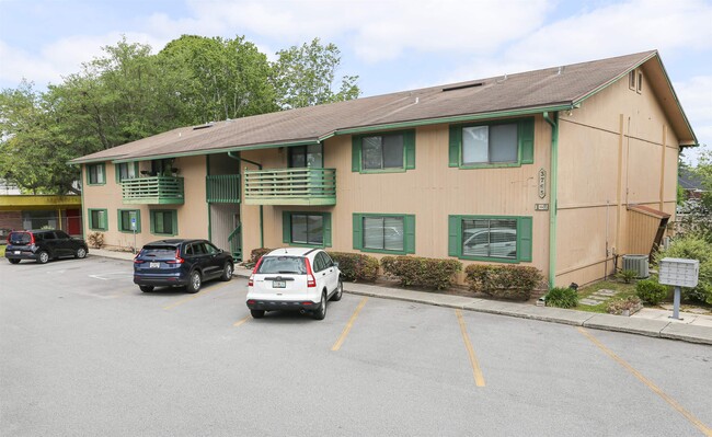 property at 3765 Crown Point Rd