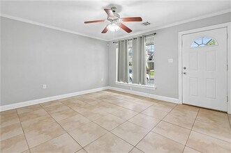 132 14th St in New Orleans, LA - Foto de edificio - Building Photo