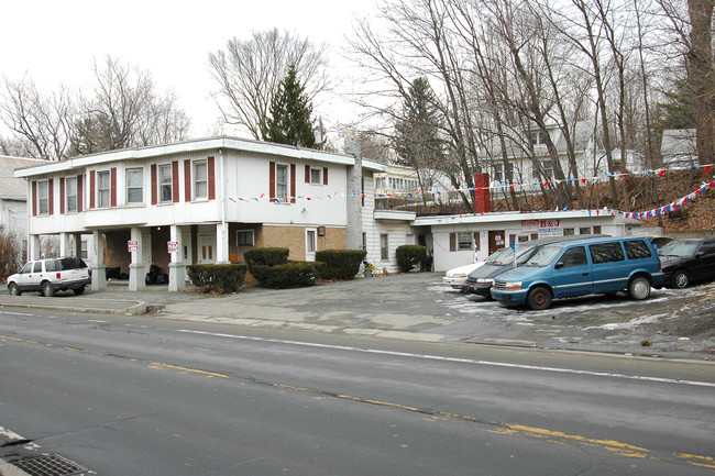 793 Pawling Ave in Troy, NY - Building Photo - Building Photo