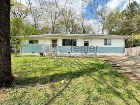 3641 Thrushwood Dr in Chattanooga, TN - Building Photo