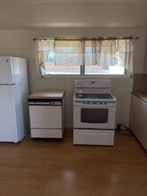 146 W Wakea Ave in Kahului, HI - Building Photo - Building Photo