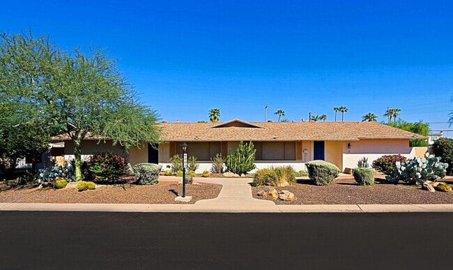 property at 6203 N 12th Pl